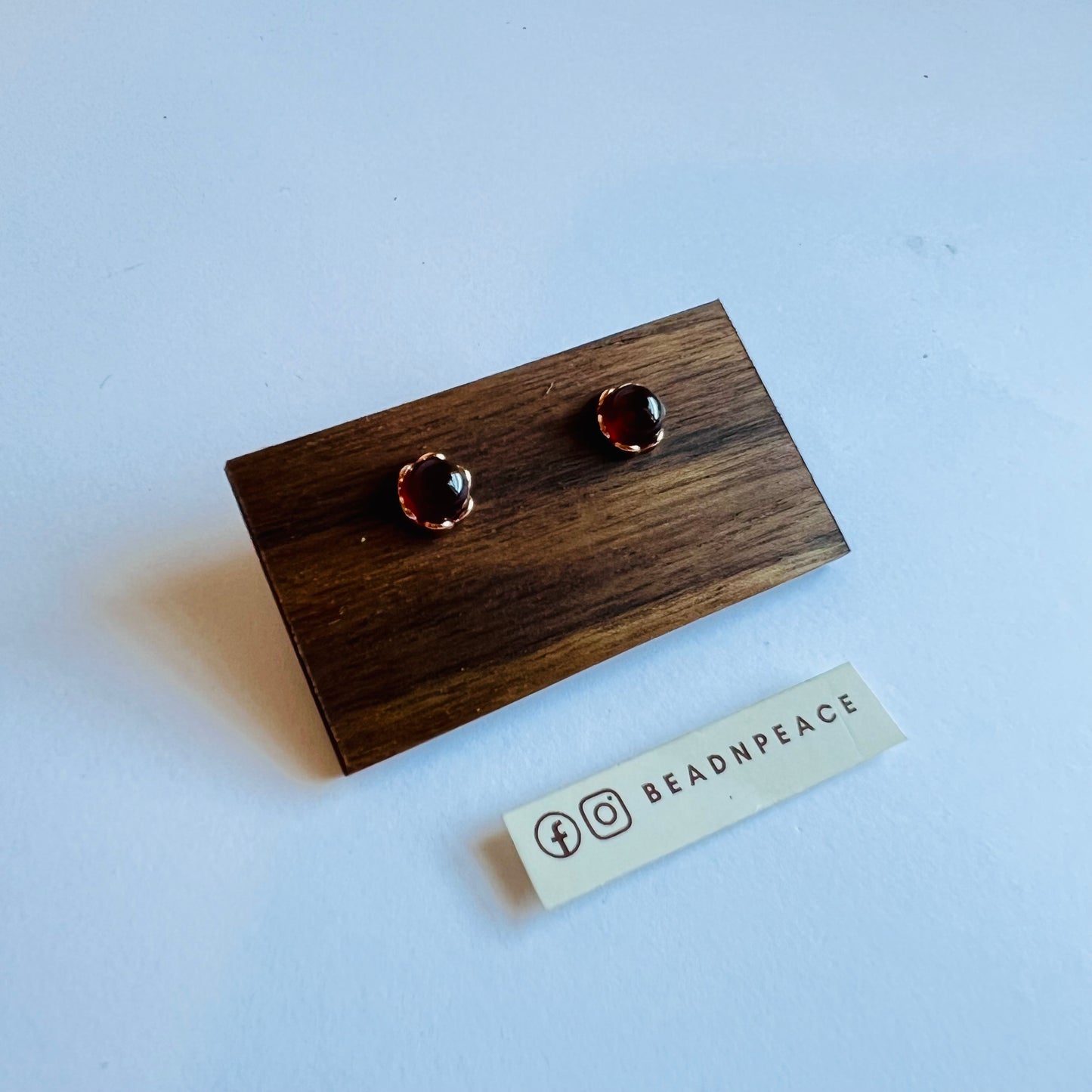 Lustre Earring | Garnet Flower