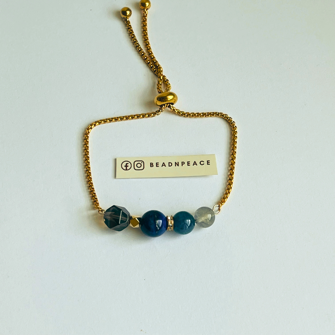 Uniq Bracelet | Smokey , Lapis Lazuli, Apatite , Labradorite